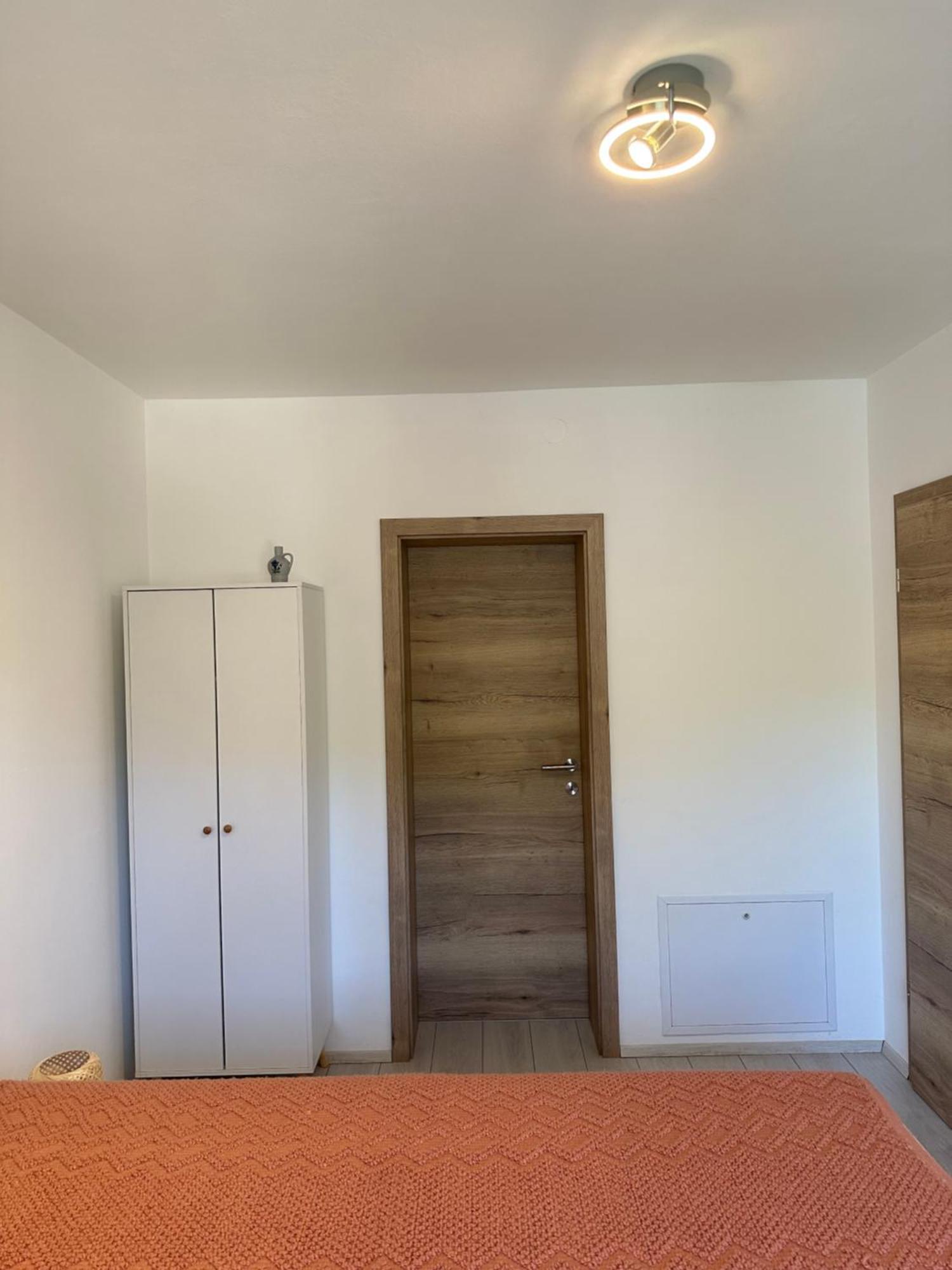 Apartma Anze Samec Dobravlje Екстериор снимка